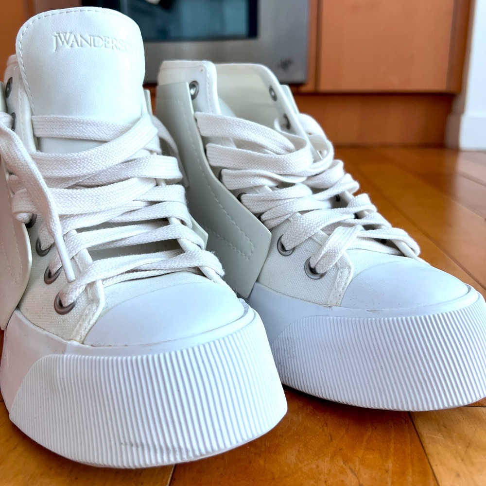 JW Anderson, white, size 7